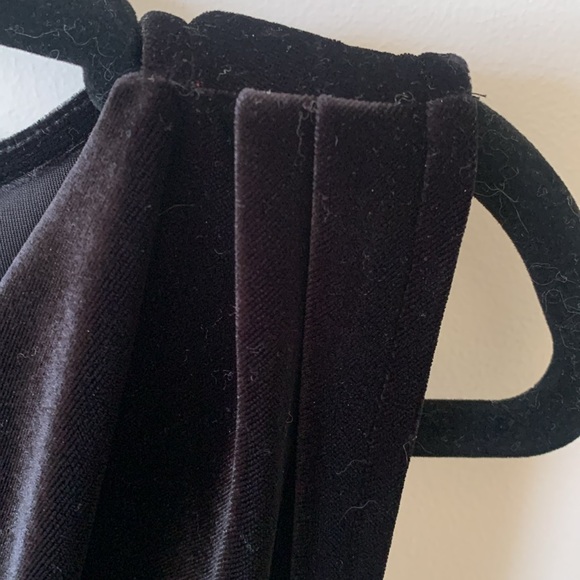 Lauren Ralph Lauren black velvety velour holiday sleeveless draped neck top SZ M - Picture 5 of 8
